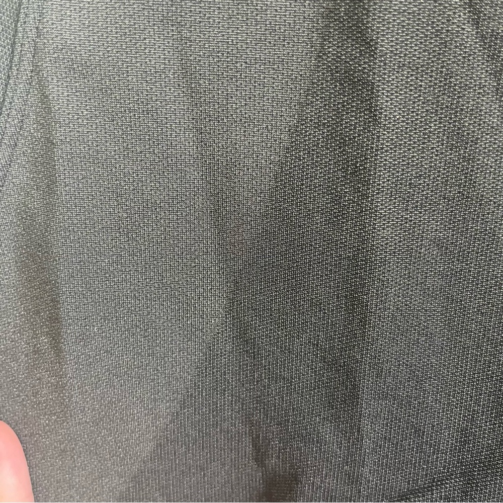 ✨2/$30✨ Lululemon Racerback Cropped Tank - Picture 3 of 4